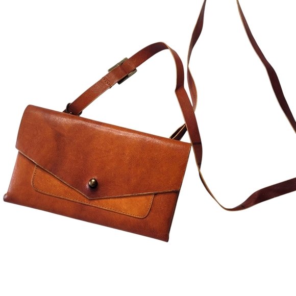 Noonday Collection Handbags - Noonday Collection Leather Belt Crossbody Purse